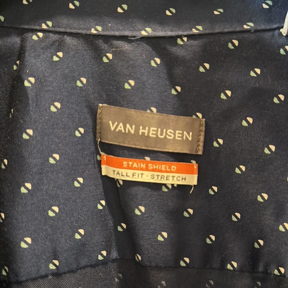 Long Sleeve Button Down Shirt - Picture 2 of 4